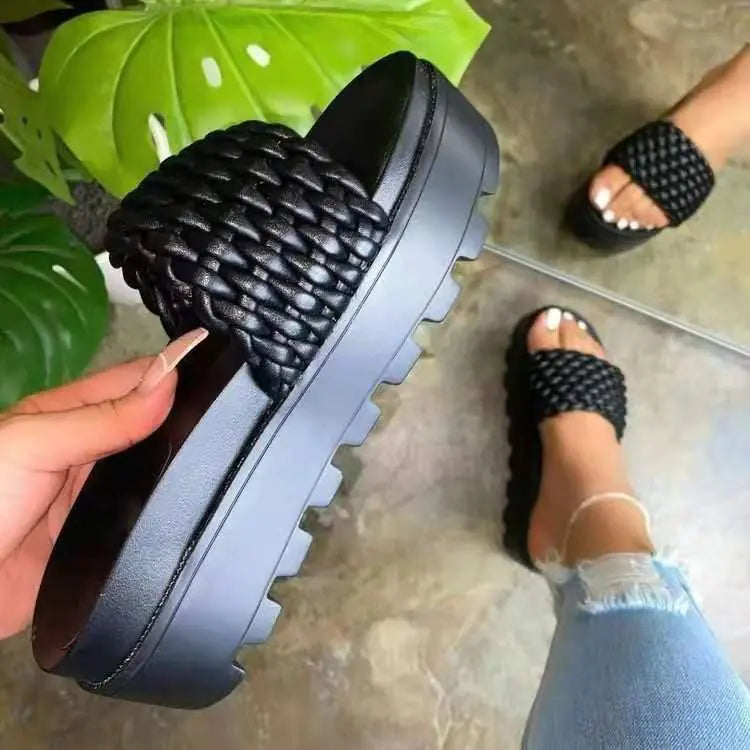 New Large Women’s Sandals with Thick Bottoms